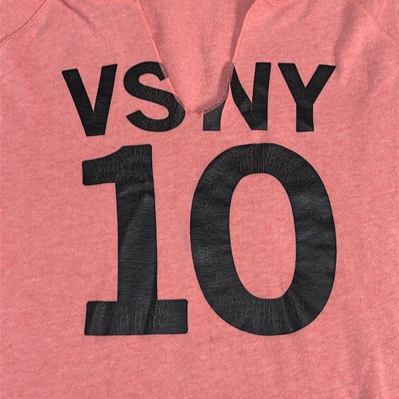 Victoria's Secret‎ Pink Sweatshirt Graphic Print Womens Size XS Pink - Picture 3 of 8